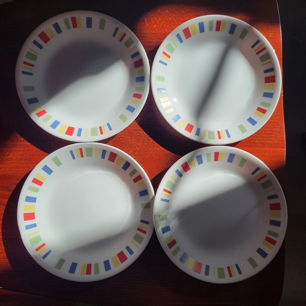Corelle by Corning Memphis Pattern 4 Bread & Butter Plates Color Block Retired - Picture 7 of 15